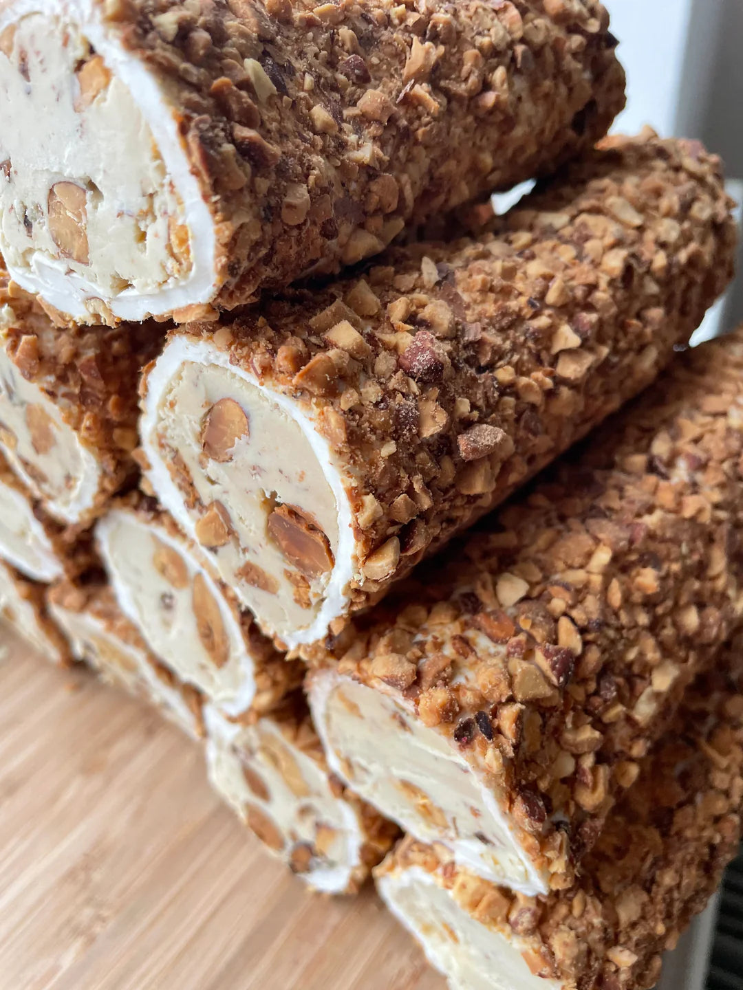 Spezialrolle mit Mandelfüllung