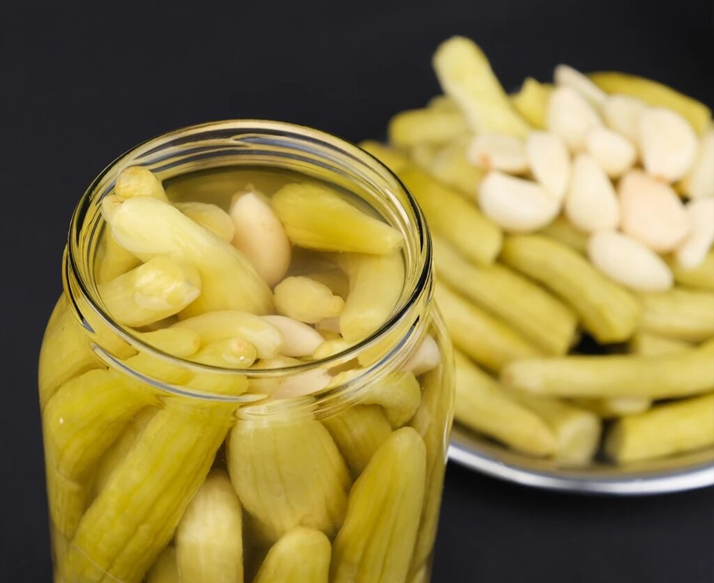 Ev Yapımı Beyaz Salatalık Turşusu – 1 kg